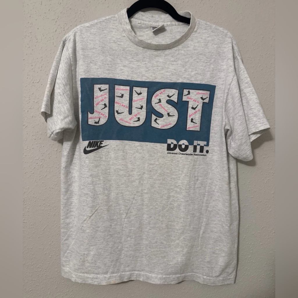 Nike Cheerleader Shirt Vintage Single Stitch Large Womens